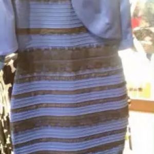 网络流传的那条裙子到底是黑蓝还是白金？你的大脑在捣鬼