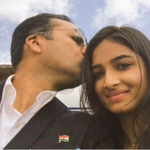 印度总理为“保护女儿教育女儿” 号召印度全民分享父女自拍合照