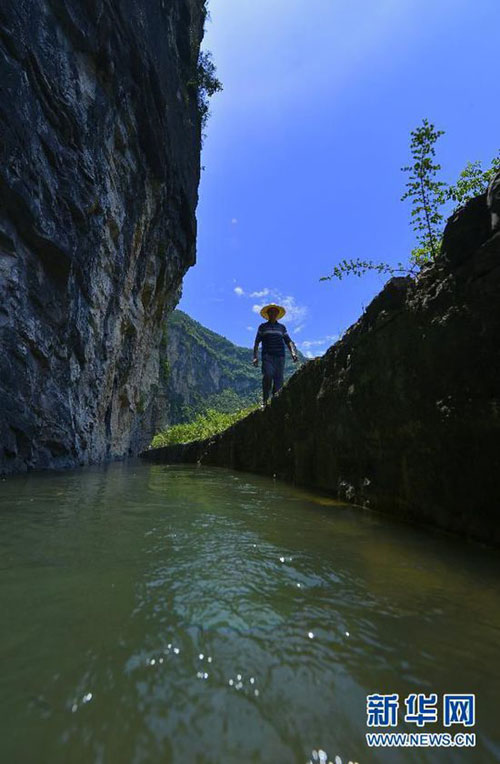 鄂西深山中的“绝壁天河”，耗时10年建成蜿蜒数十公里