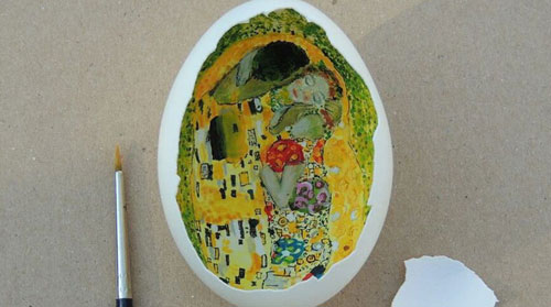 土耳其艺术家在蛋壳上绘世界名画 获世界各地网友追捧