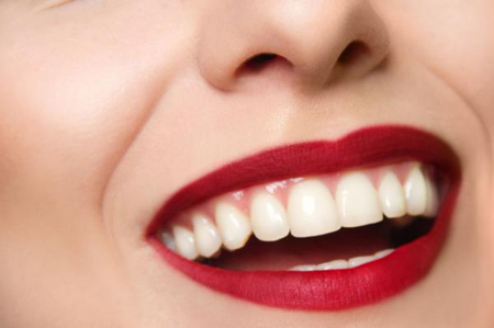 这3条美白牙齿的方法，就算开怀大笑也能美美的