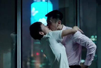 马伊琍和朱亚文各种接吻技巧 揭露了接吻好处的秘密