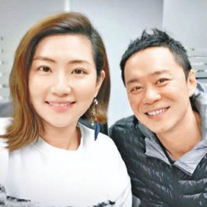 Selina为什么会离婚？答案就在这些细节里面